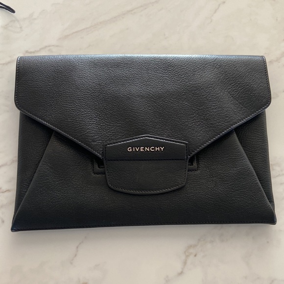 Authentic Givenchy Envelope Clutch - Picture 8 of 9